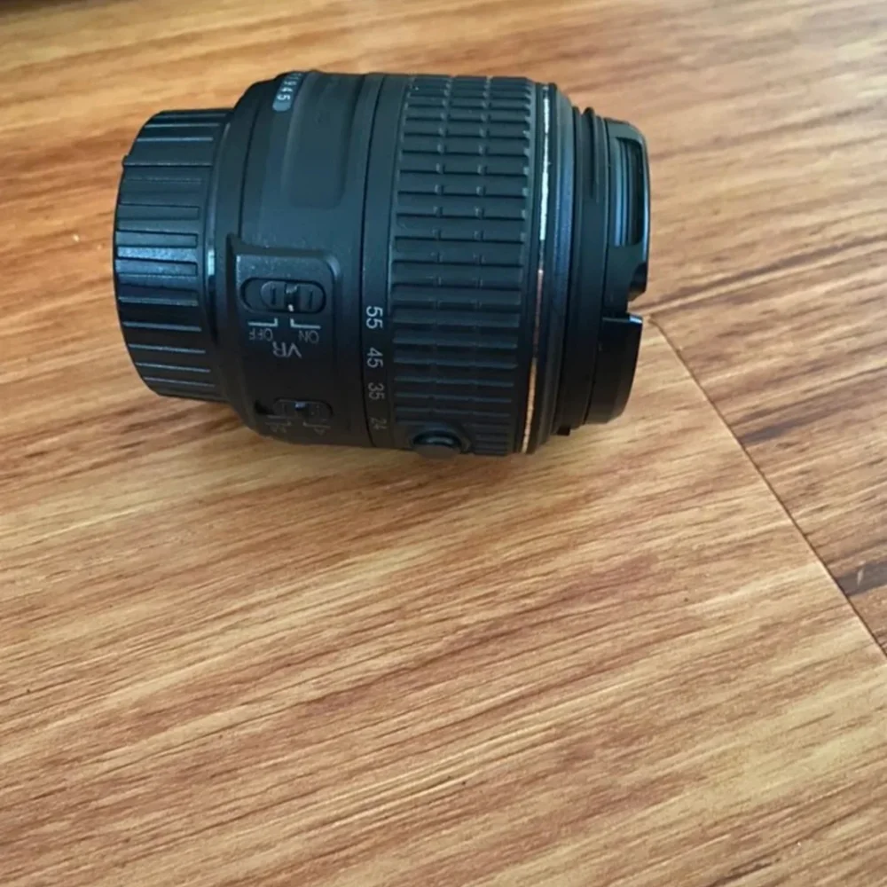 NIKON DSLR Camera 3200